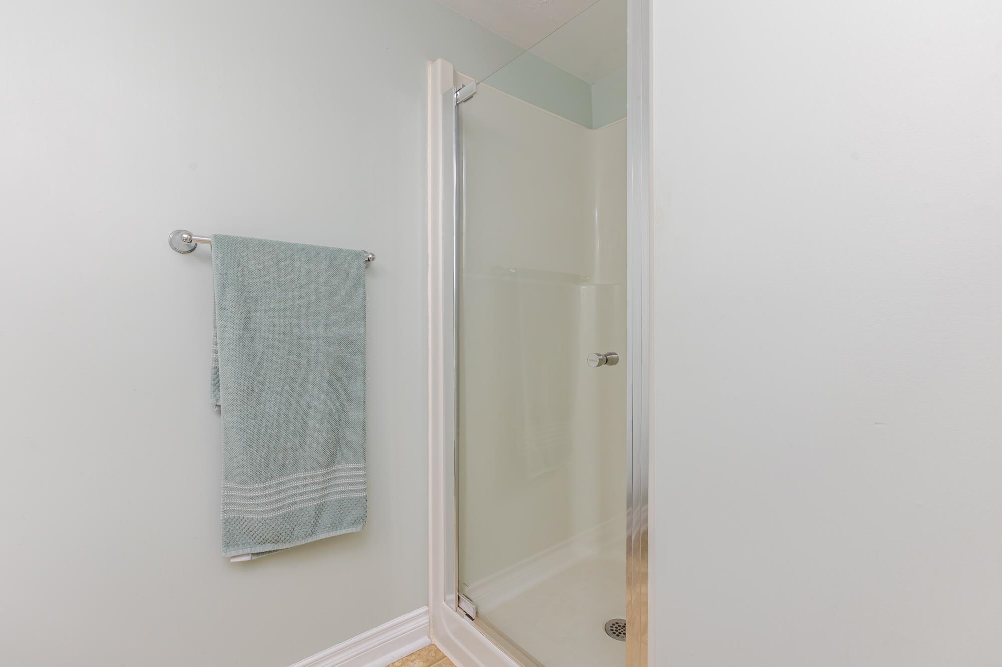 202 20433 53 AVENUE Unit: 202