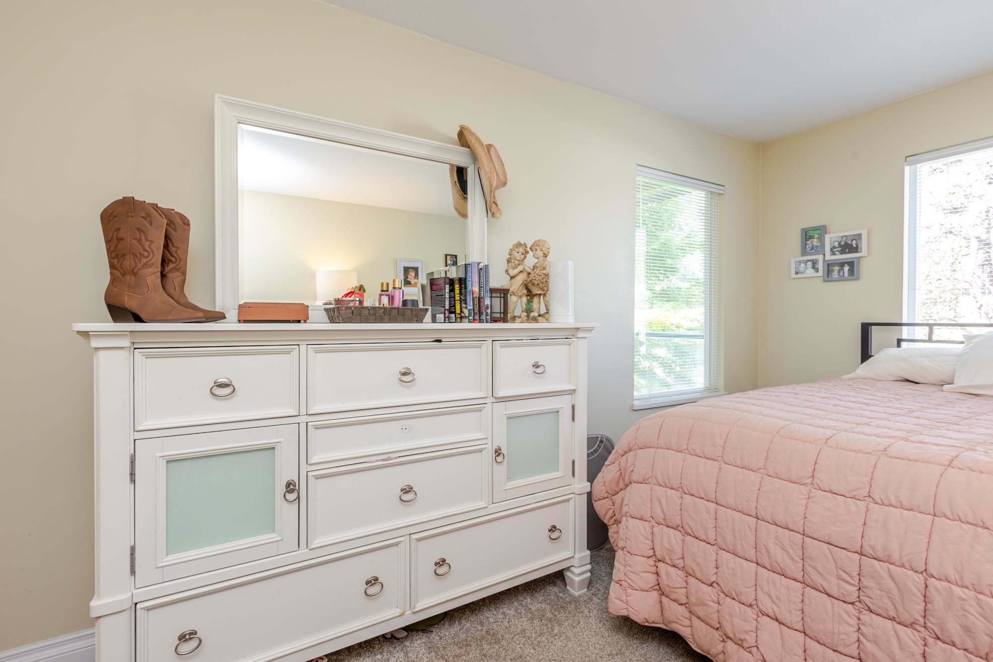202 20433 53 AVENUE Unit: 202