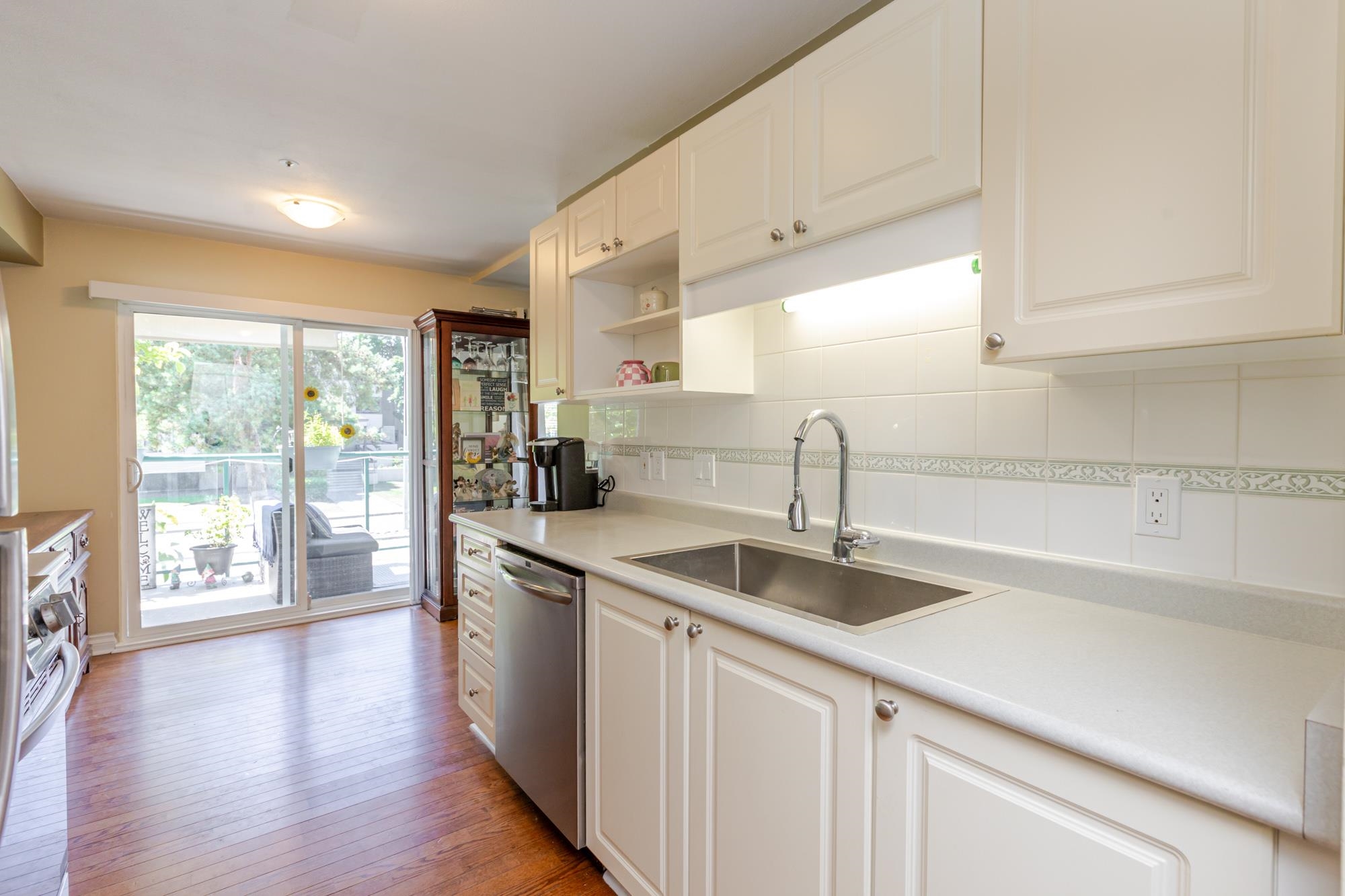 202 20433 53 AVENUE Unit: 202
