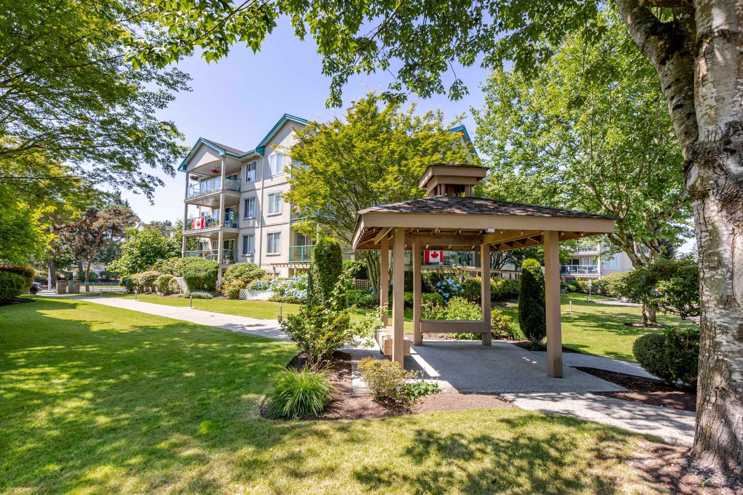 202 20433 53 AVENUE Unit: 202
