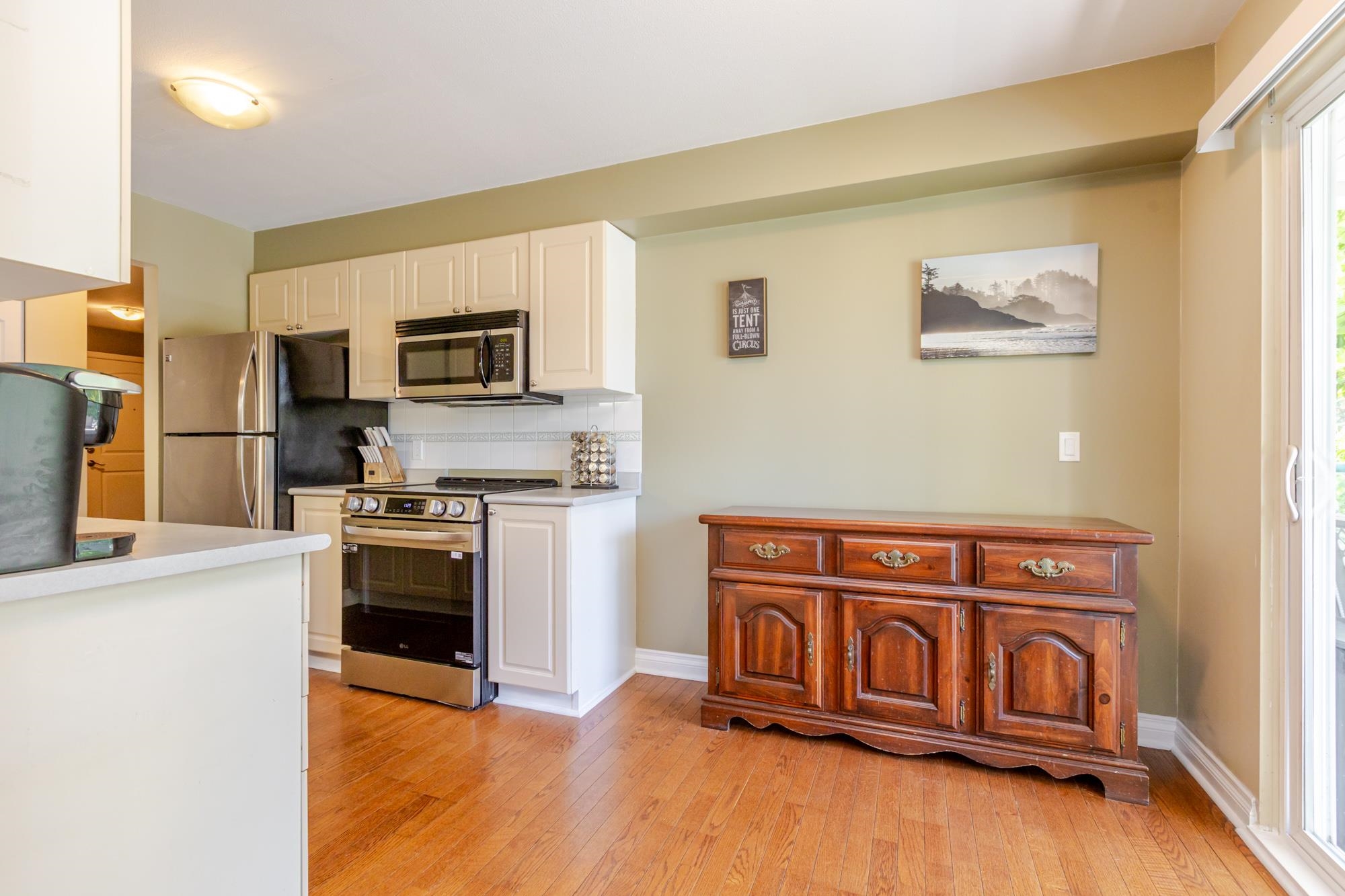 202 20433 53 AVENUE Unit: 202