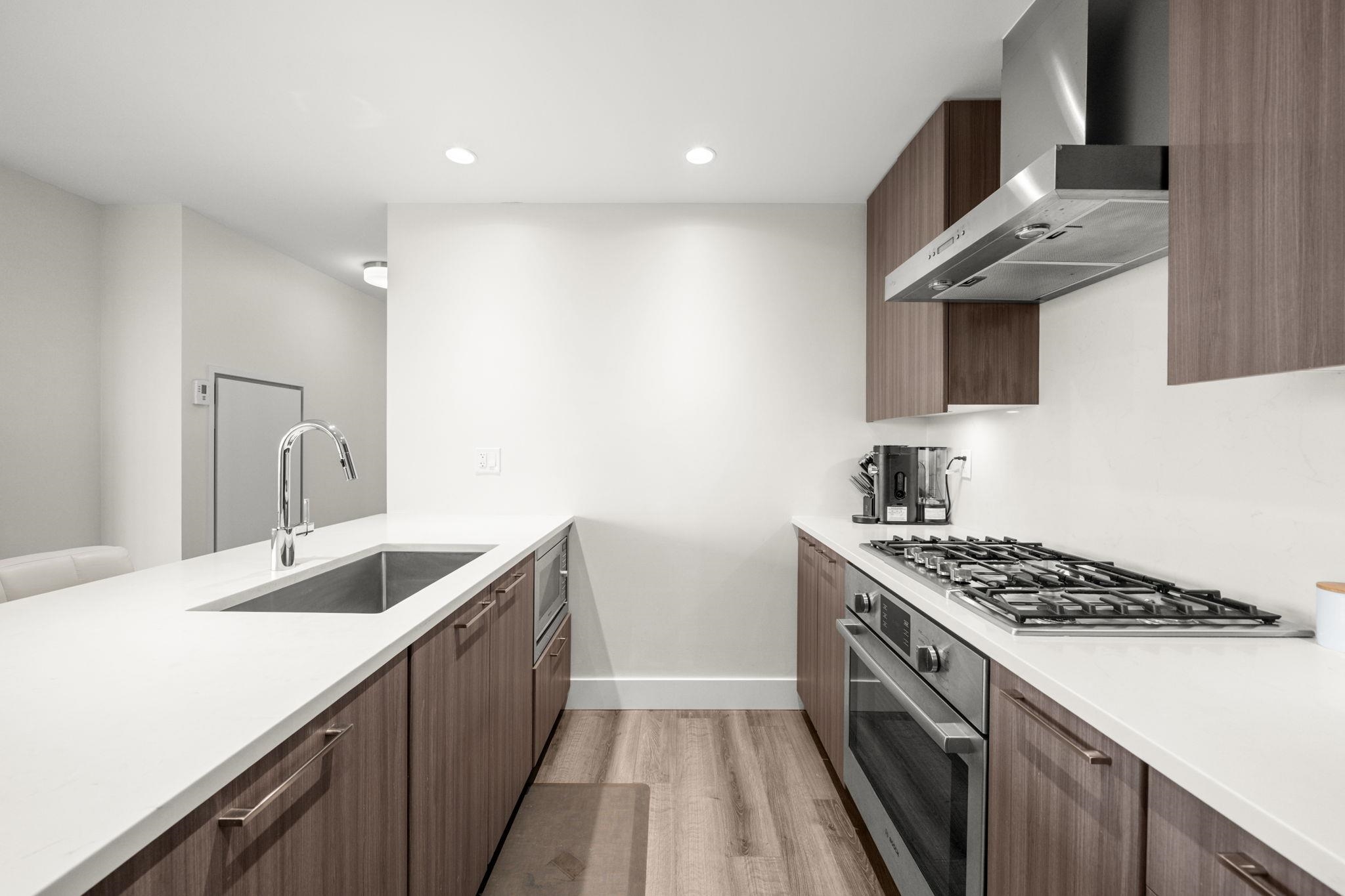 613 10788 NO. 5 ROAD Unit: 613