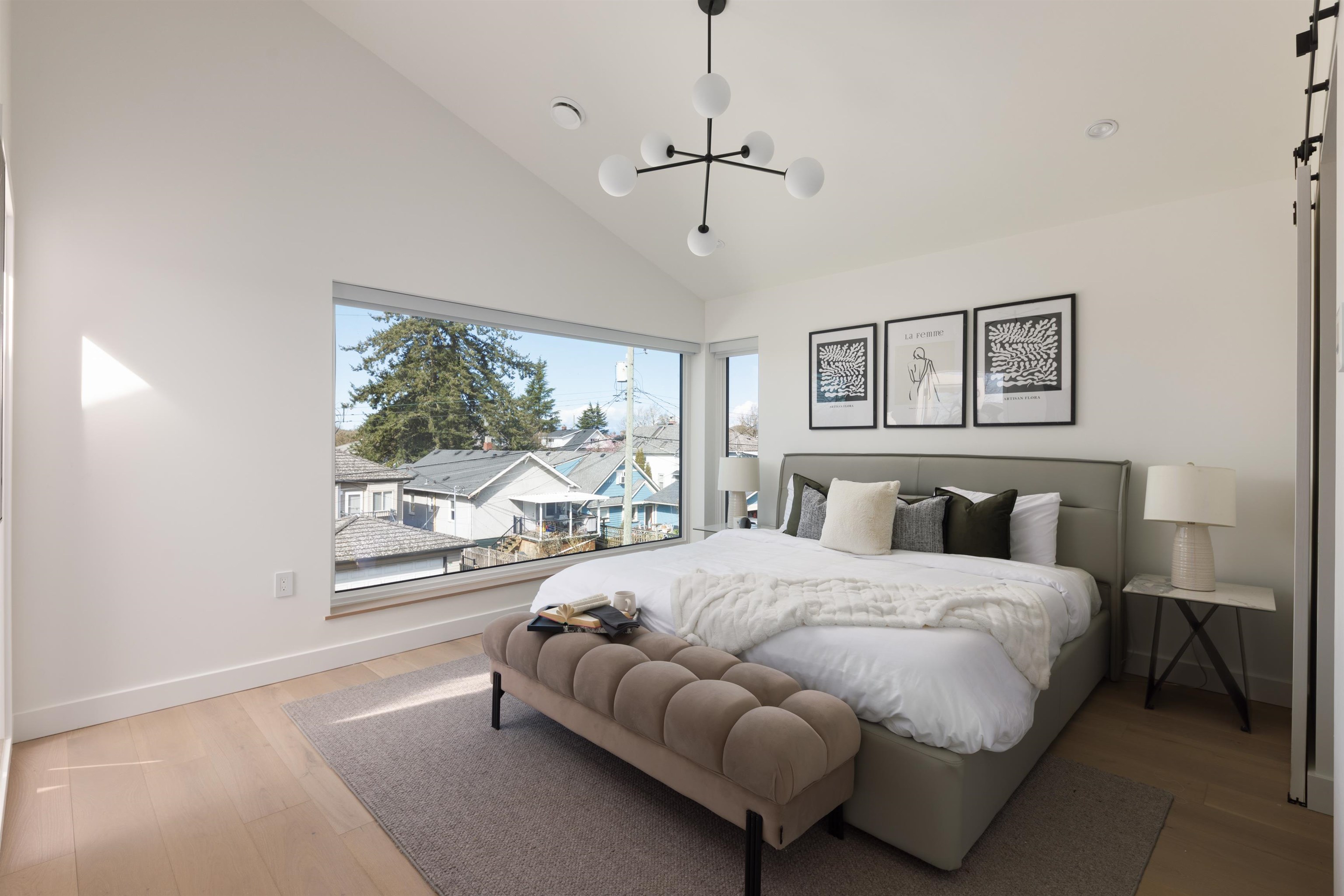 5319 ELGIN STREET