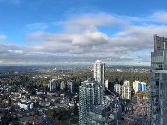 5609 6461 TELFORD AVENUE Unit: 5609