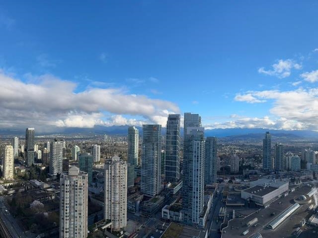 5609 6461 TELFORD AVENUE Unit: 5609