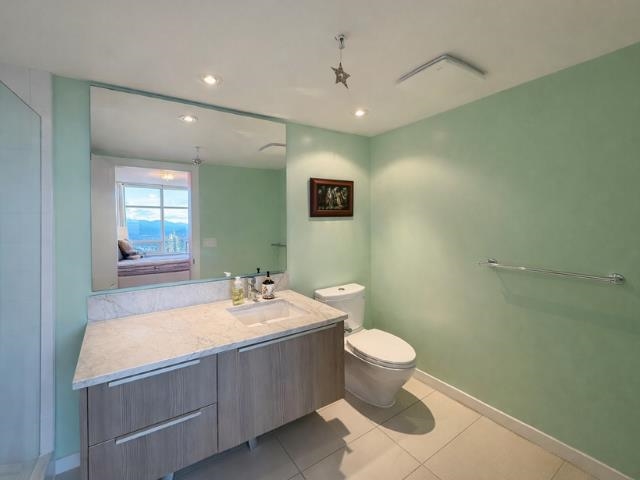 5609 6461 TELFORD AVENUE Unit: 5609