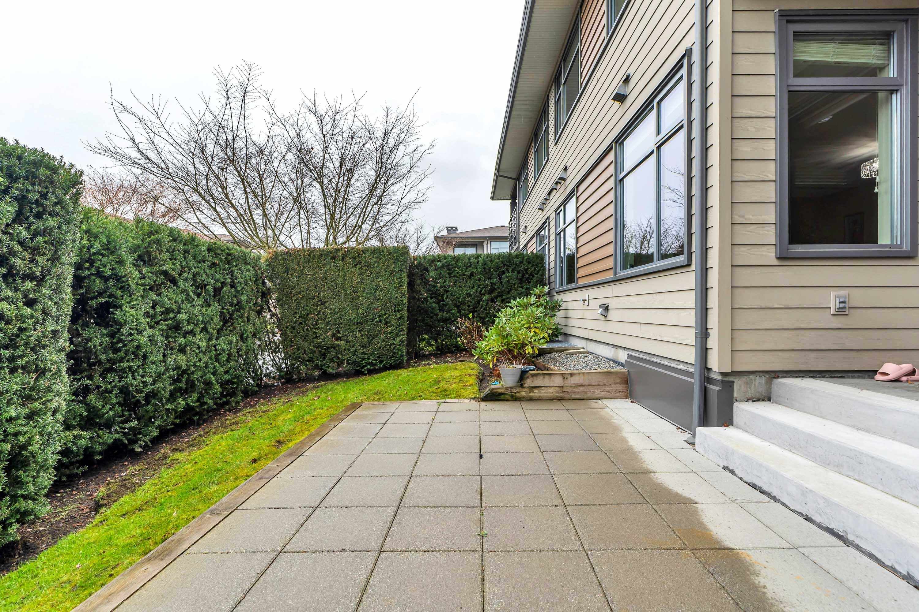 40 2603 162 STREET Unit: 40