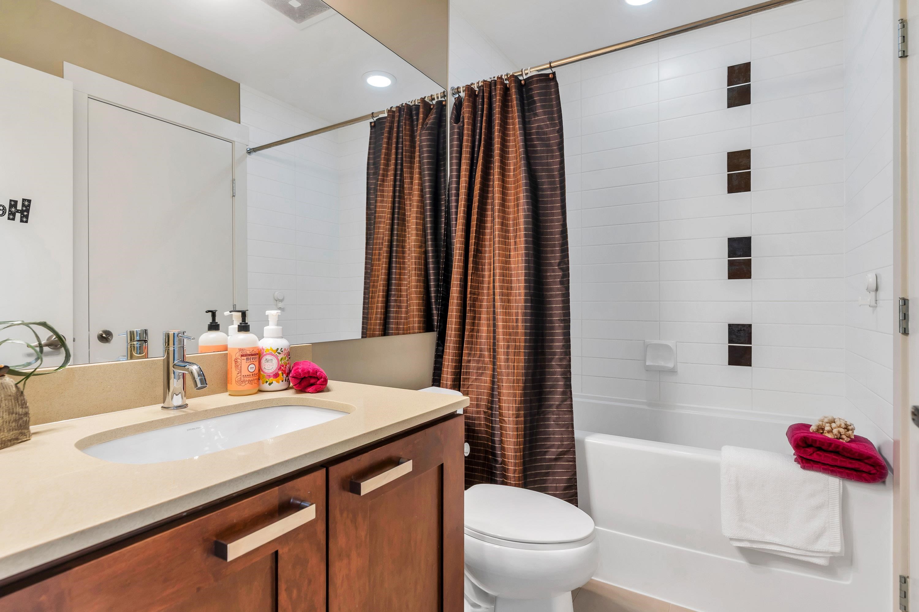 40 2603 162 STREET Unit: 40
