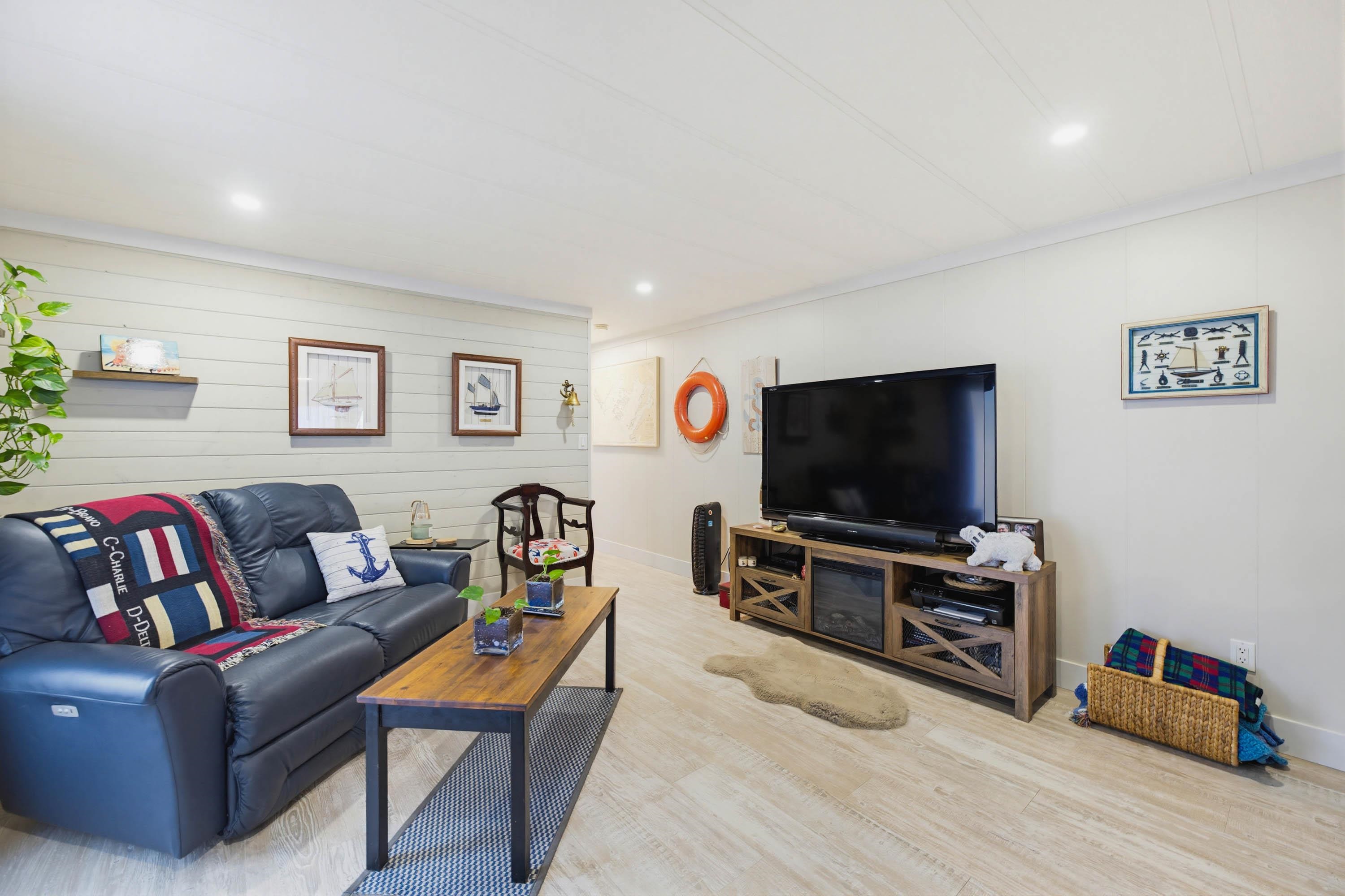 182 3665 244 STREET Unit: 182