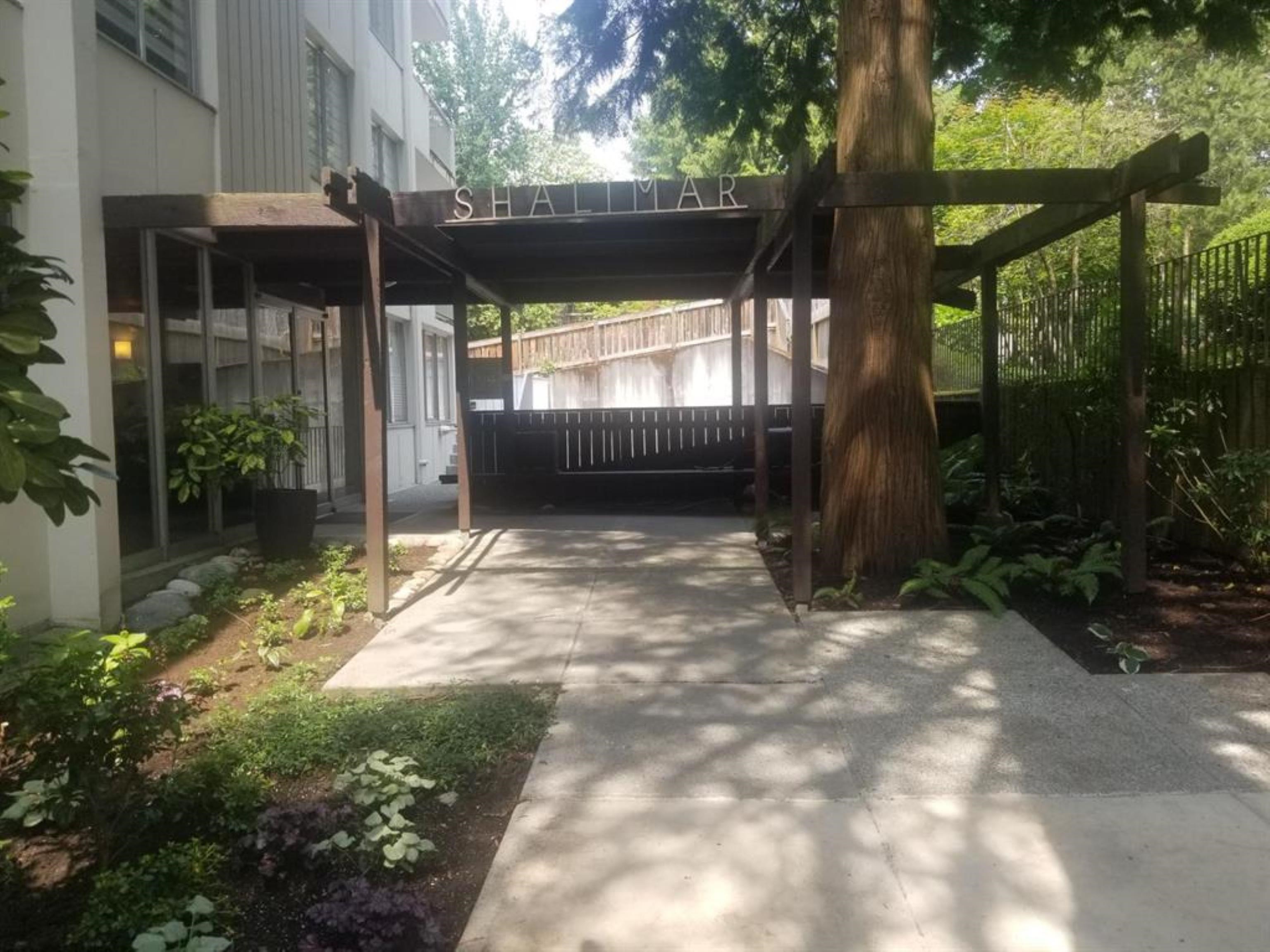 503 1785 ESQUIMALT AVENUE Unit: 503