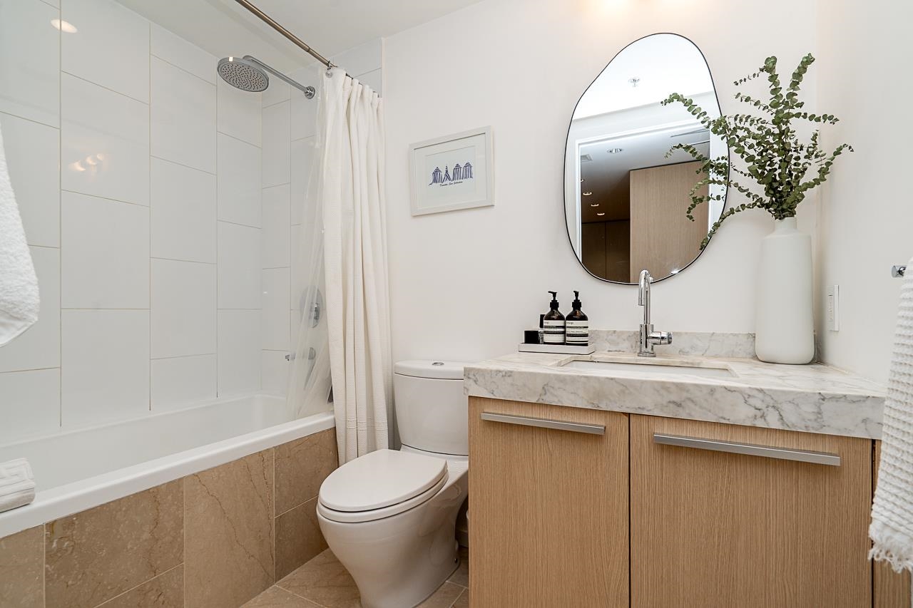 2103 1351 CONTINENTAL STREET Unit: 2103