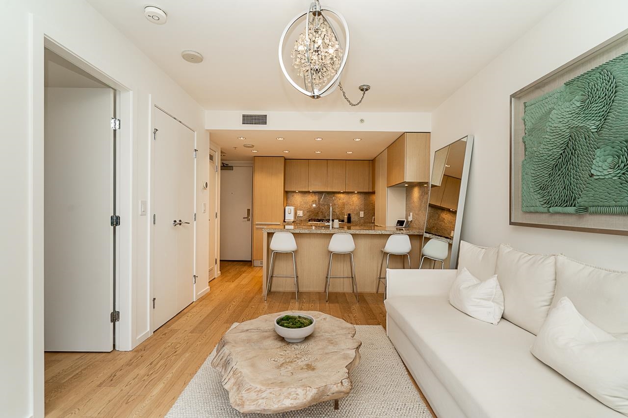 2103 1351 CONTINENTAL STREET Unit: 2103