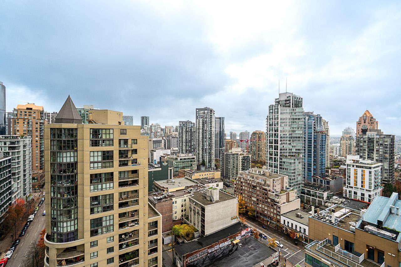 2103 1351 CONTINENTAL STREET Unit: 2103