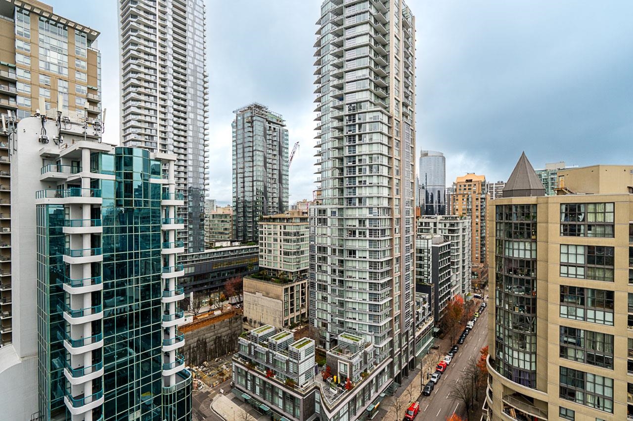 2103 1351 CONTINENTAL STREET Unit: 2103