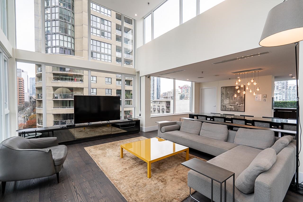 2103 1351 CONTINENTAL STREET Unit: 2103