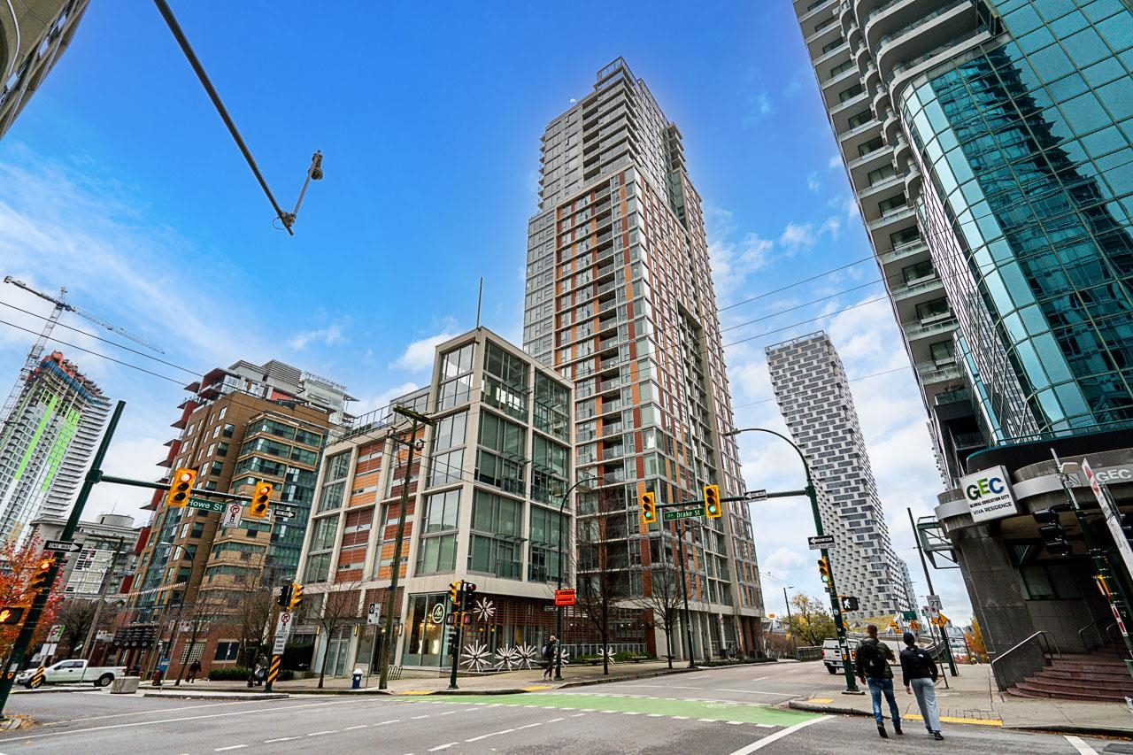 2103 1351 CONTINENTAL STREET Unit: 2103