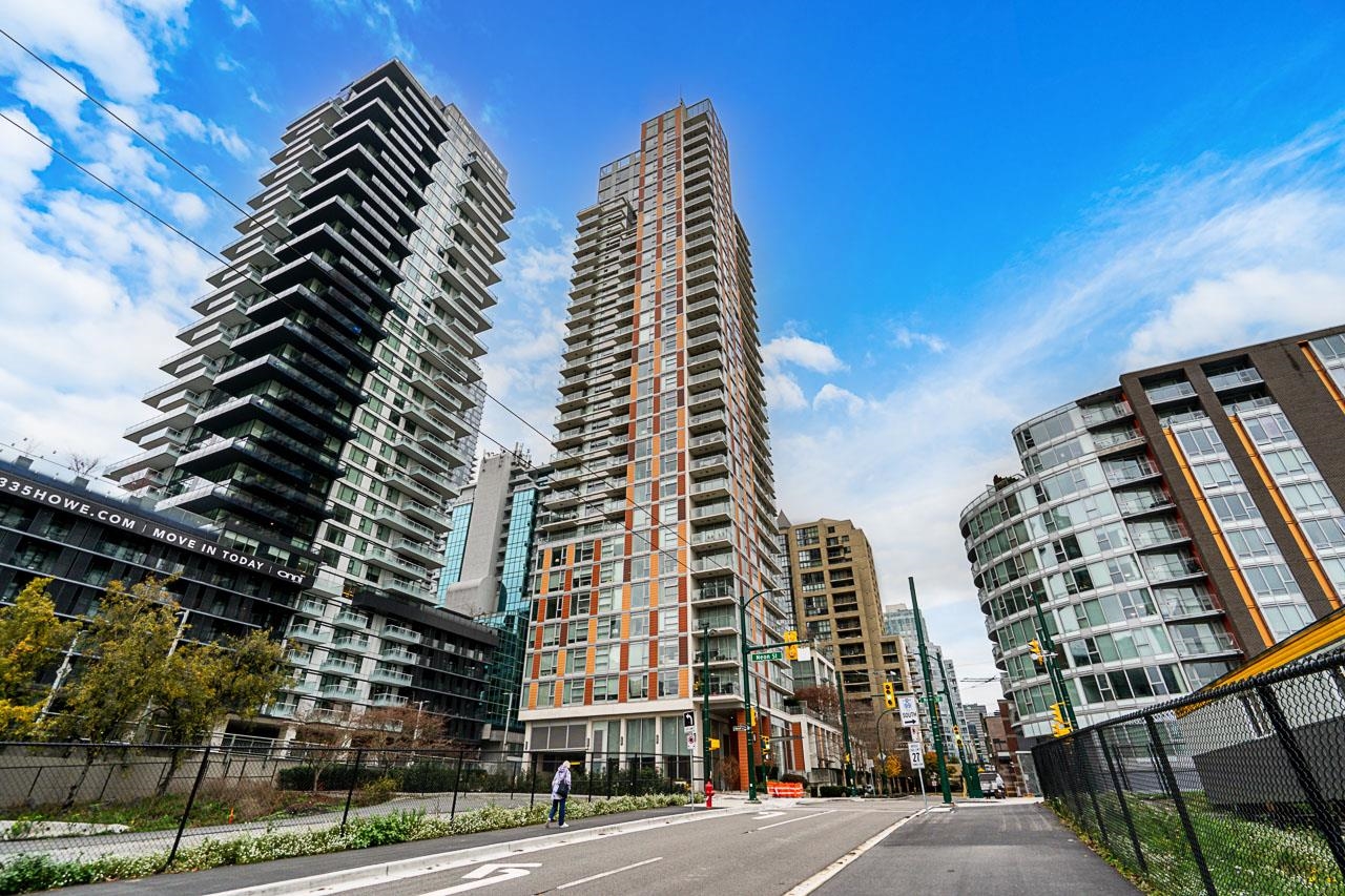 2103 1351 CONTINENTAL STREET Unit: 2103