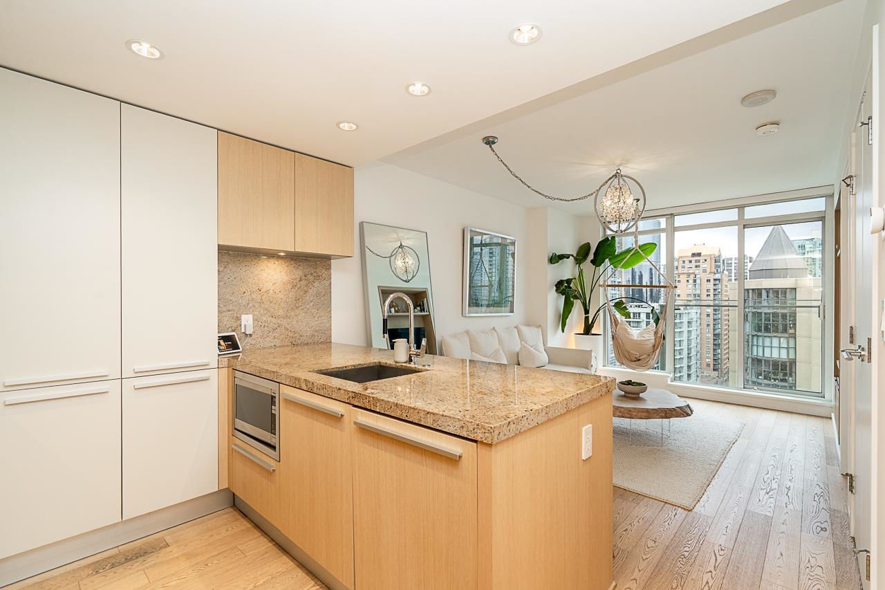 2103 1351 CONTINENTAL STREET Unit: 2103