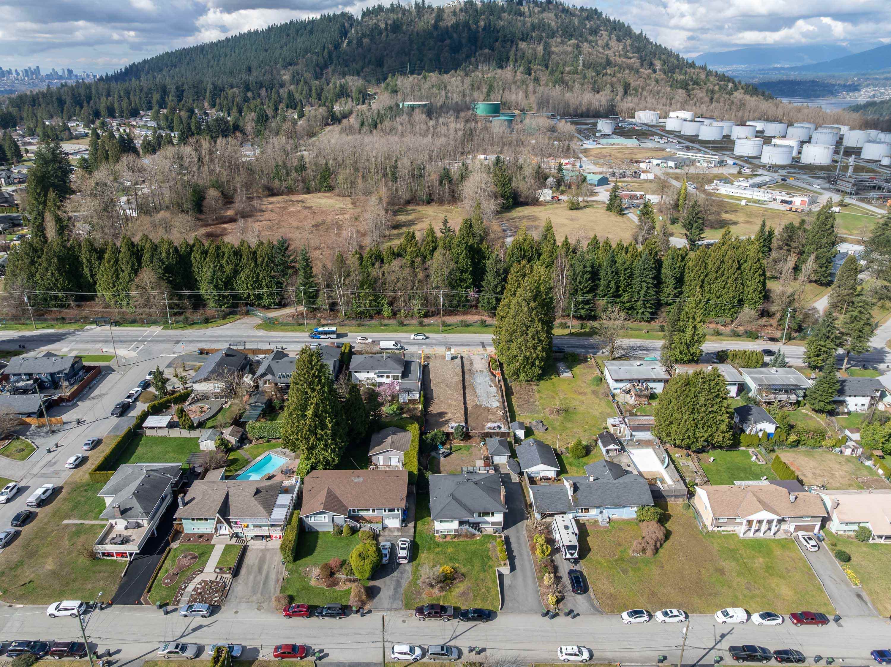 1116 GLENAYRE DRIVE