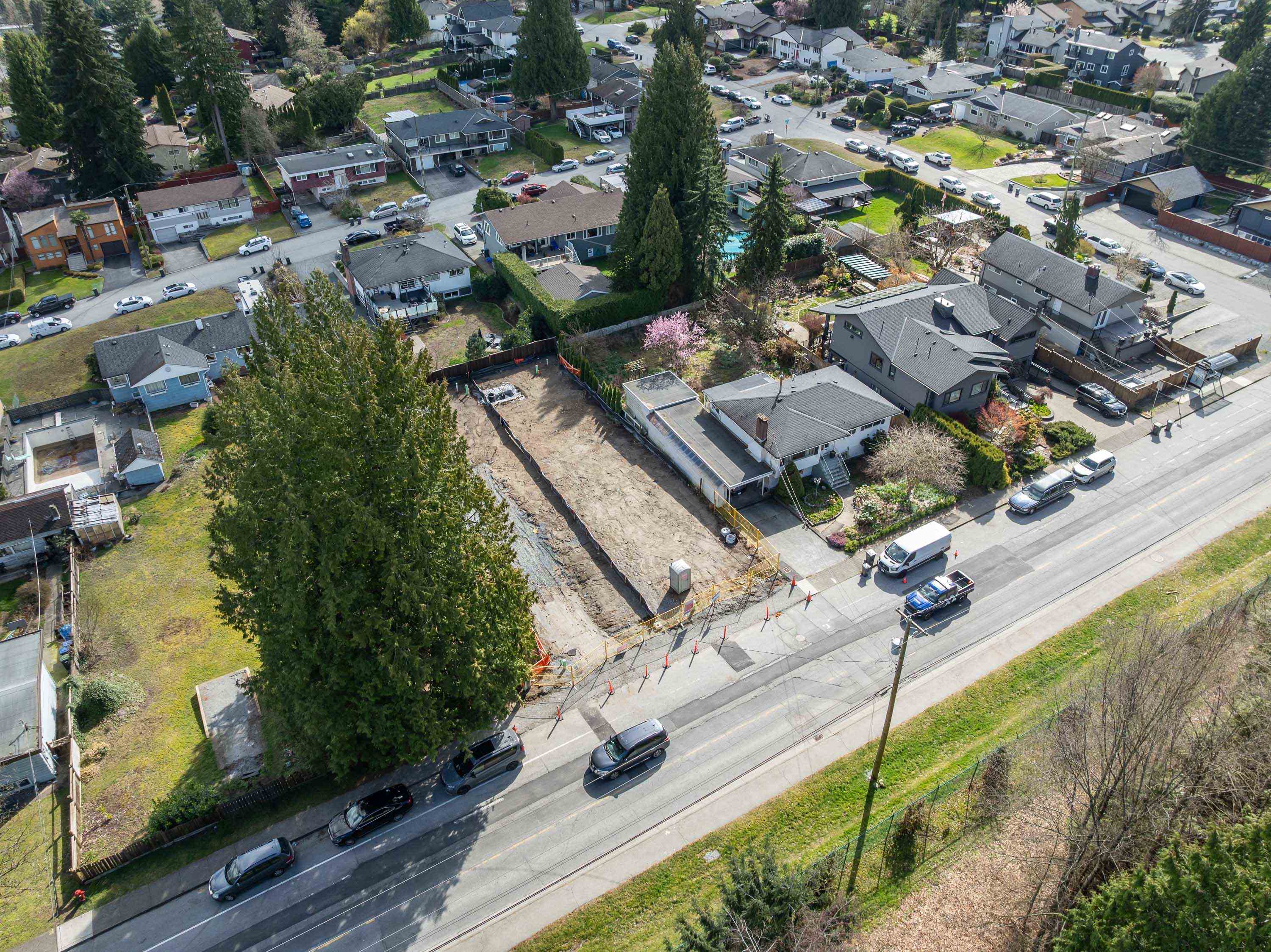 1116 GLENAYRE DRIVE
