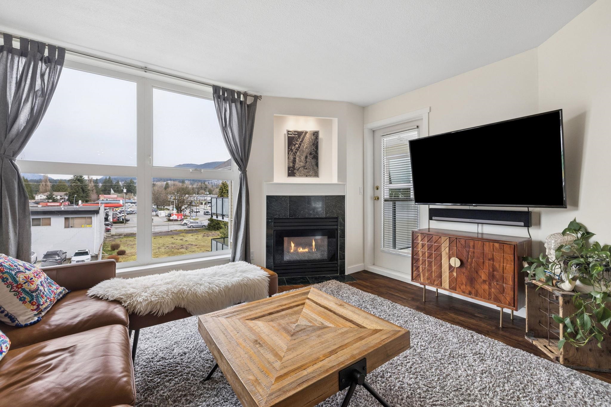 301 1519 GRANT AVENUE Unit: 301