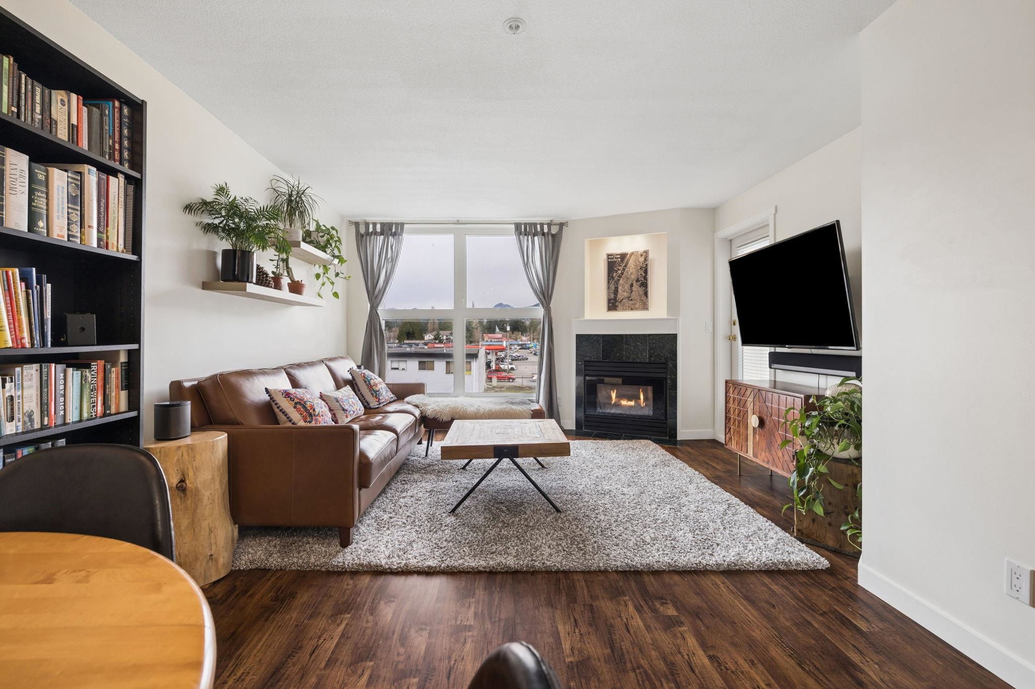 301 1519 GRANT AVENUE Unit: 301