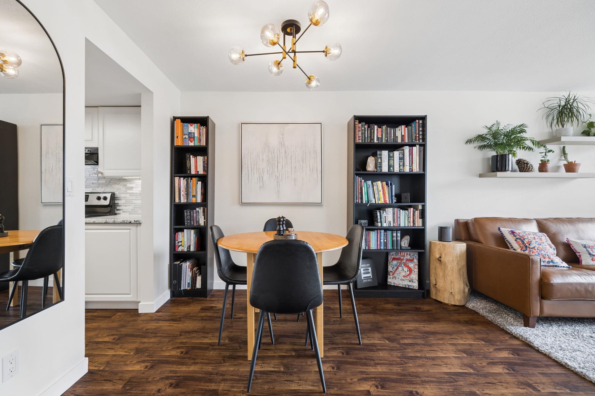 301 1519 GRANT AVENUE Unit: 301