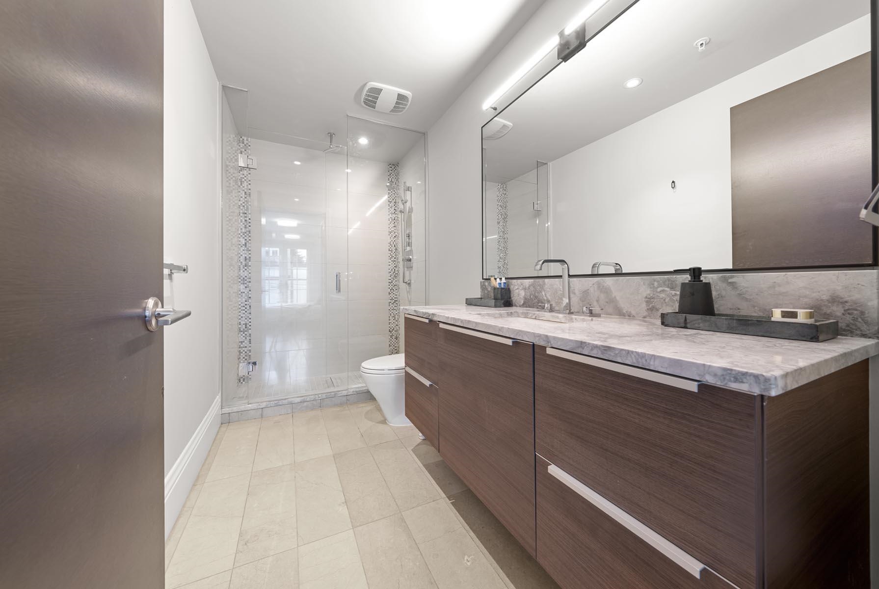 205 2035 W 4TH AVENUE Unit: 205