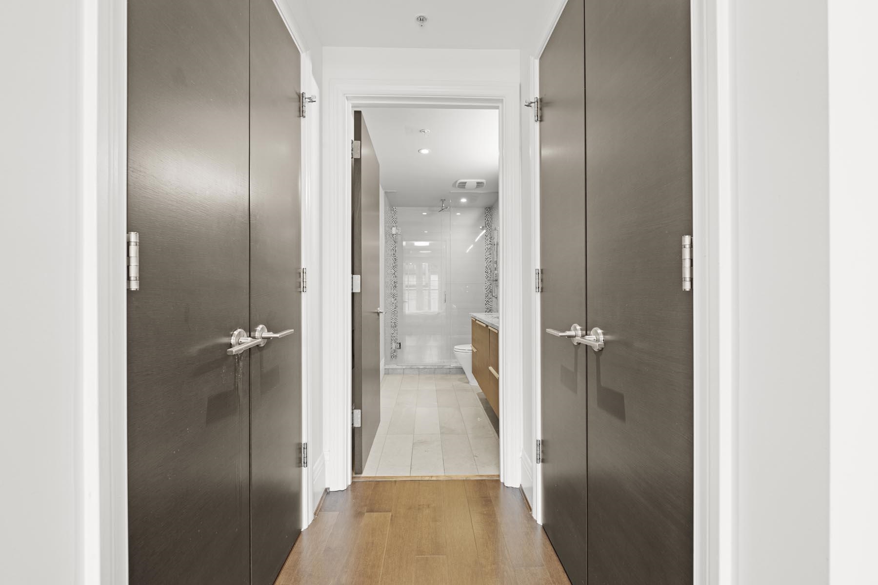 205 2035 W 4TH AVENUE Unit: 205