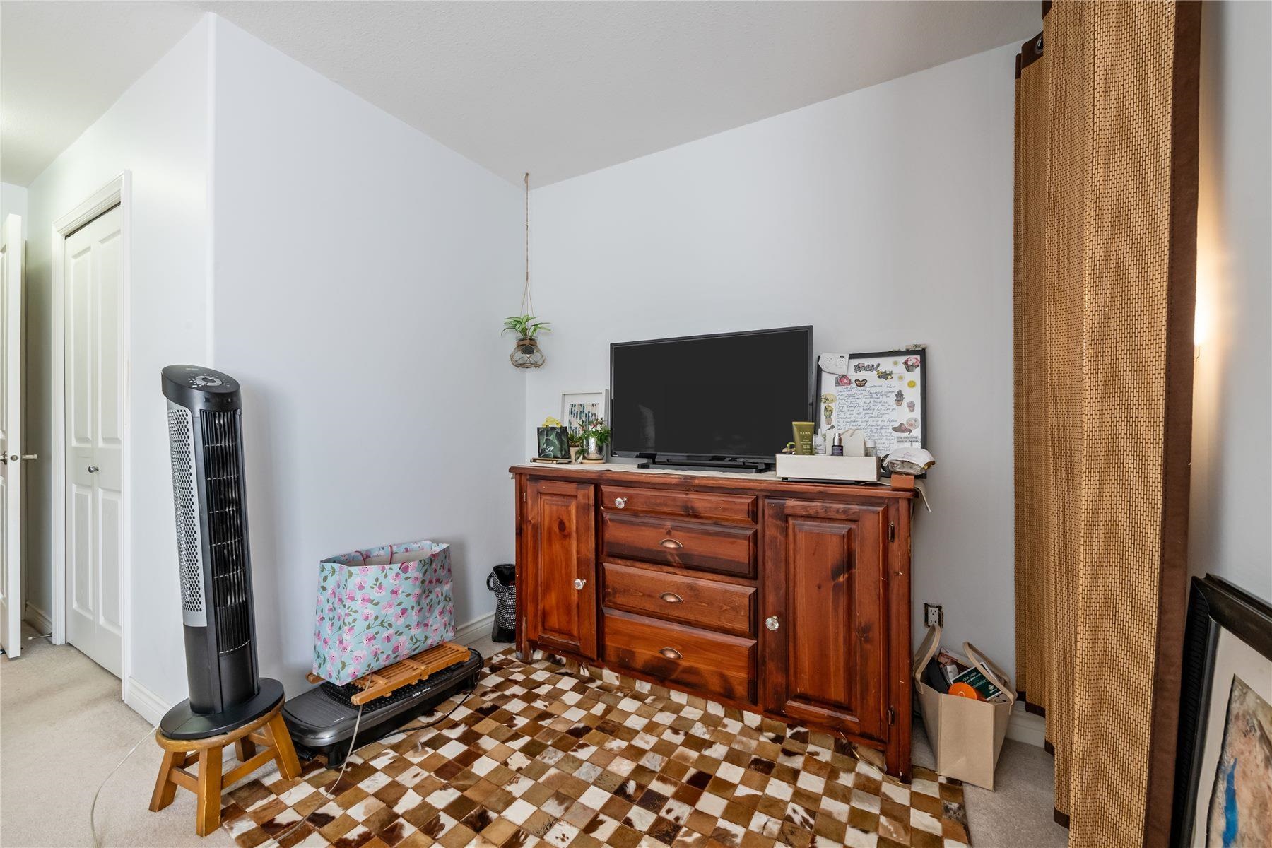 37 16760 61 AVENUE Unit: 37