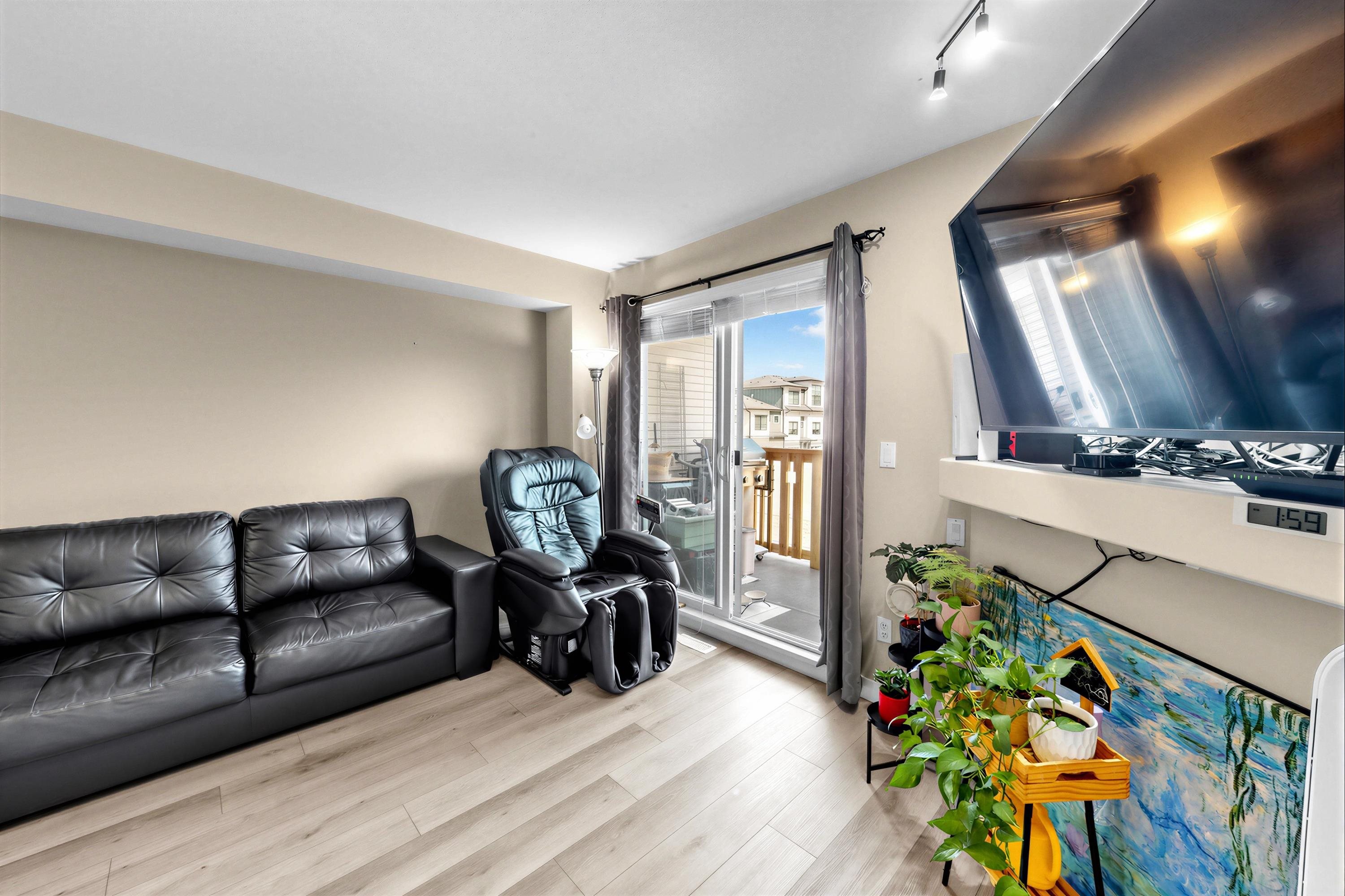 19 7100 LYNNWOOD DRIVE Unit: 19