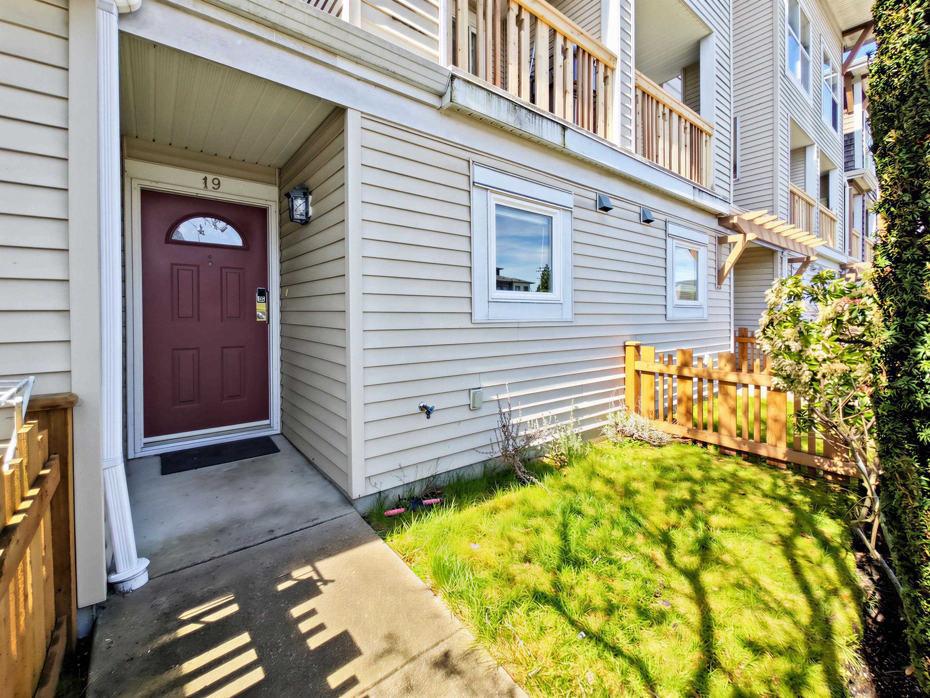 19 7100 LYNNWOOD DRIVE Unit: 19