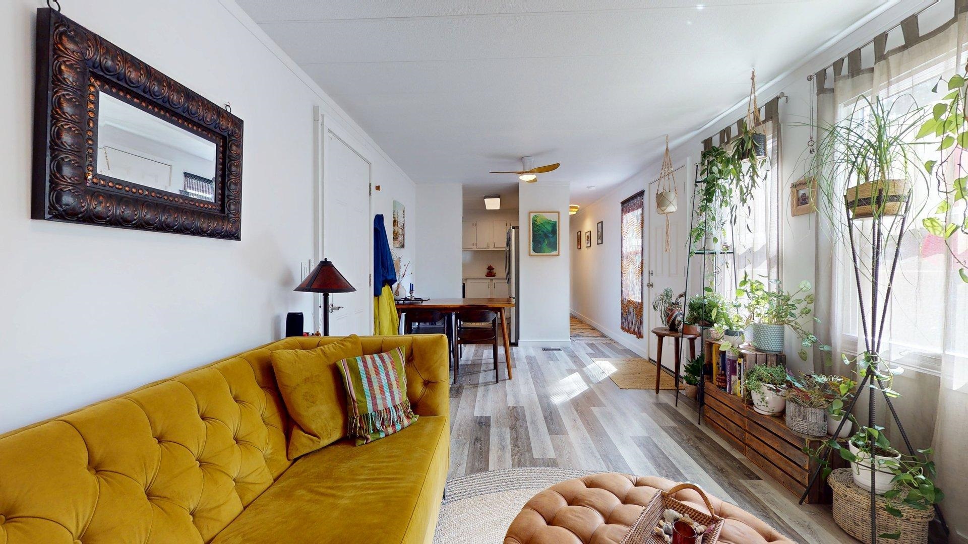 98 1830 MAMQUAM ROAD Unit: 98