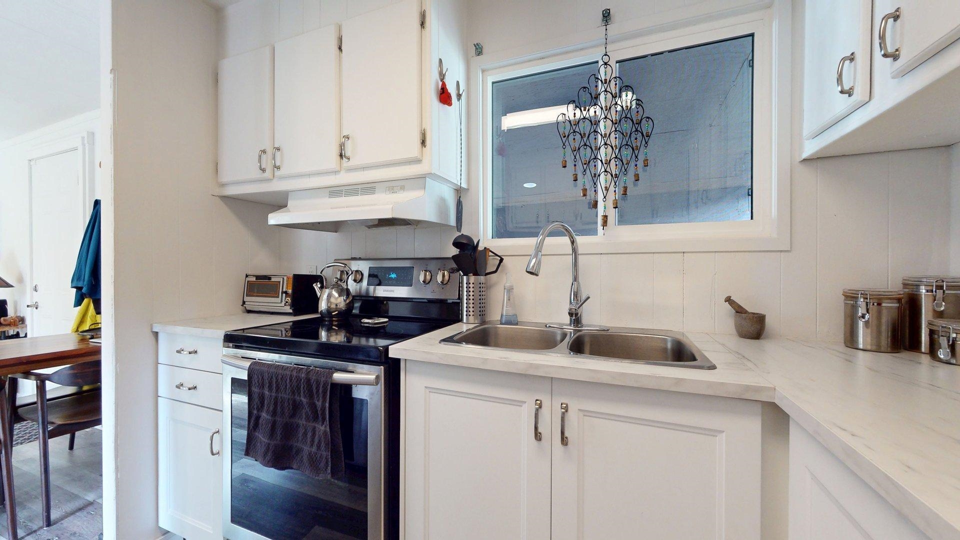 98 1830 MAMQUAM ROAD Unit: 98