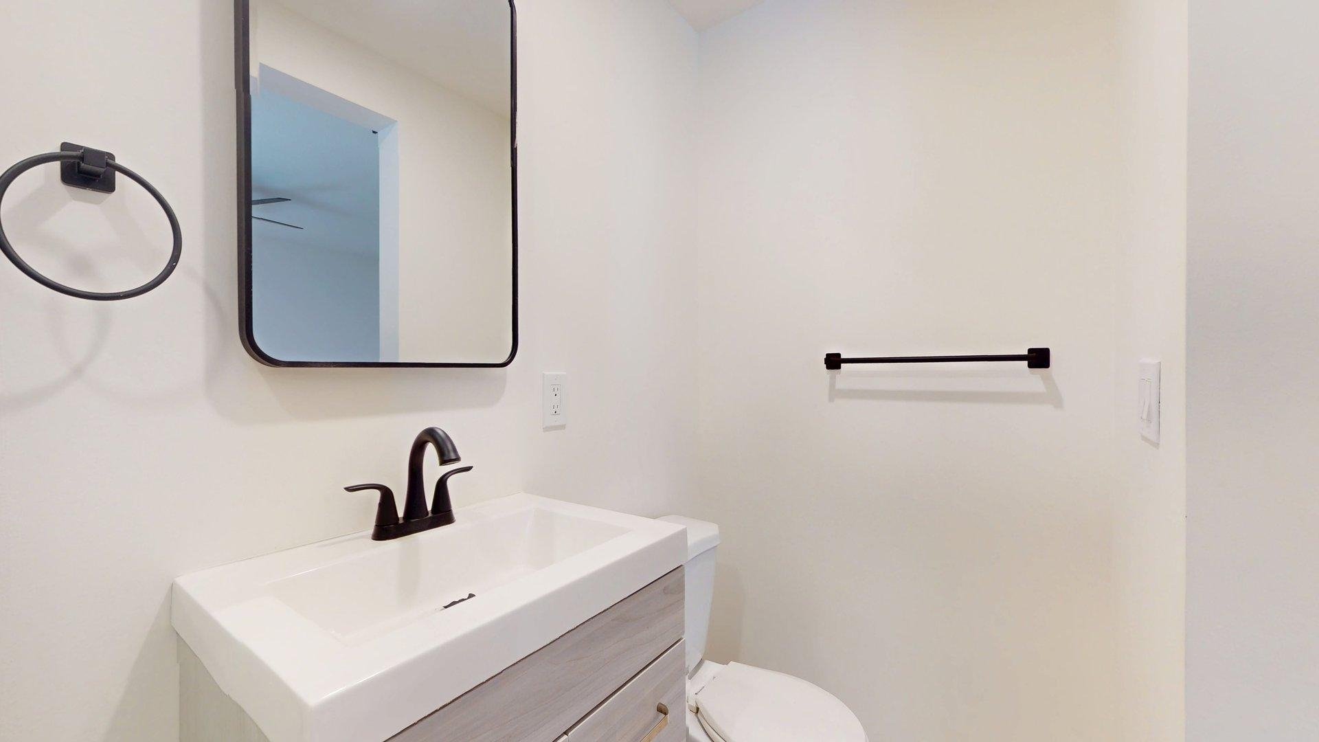 144 1830 MAMQUAM ROAD Unit: 144