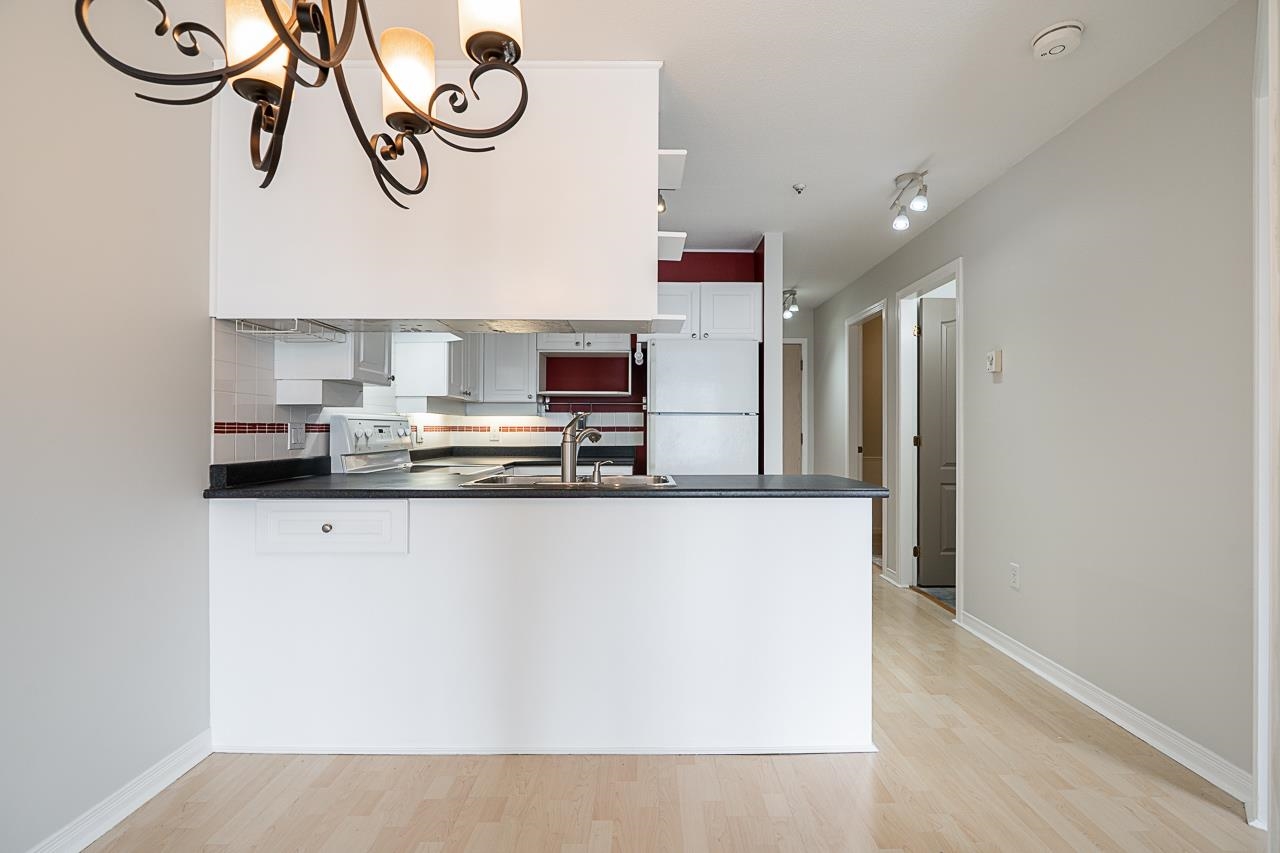 502 1035 AUCKLAND STREET Unit: 502