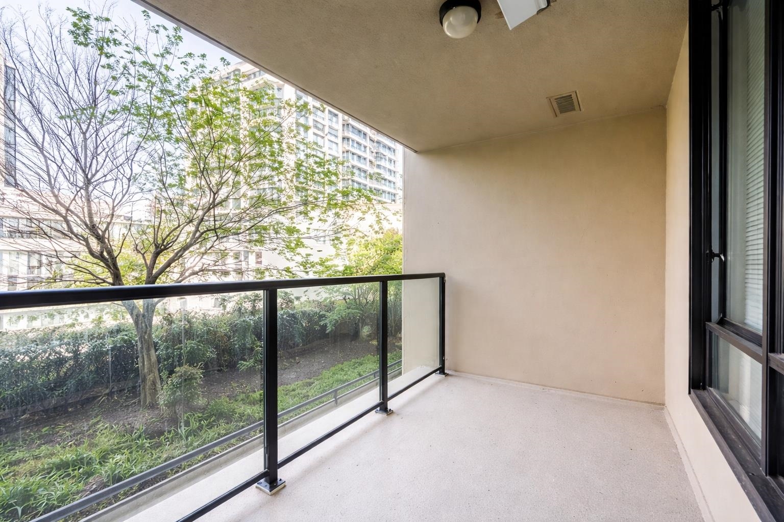 609 7831 WESTMINSTER HIGHWAY Unit: 609