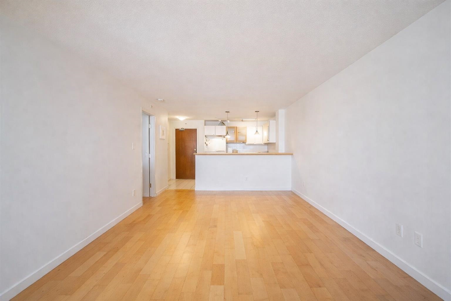609 7831 WESTMINSTER HIGHWAY Unit: 609