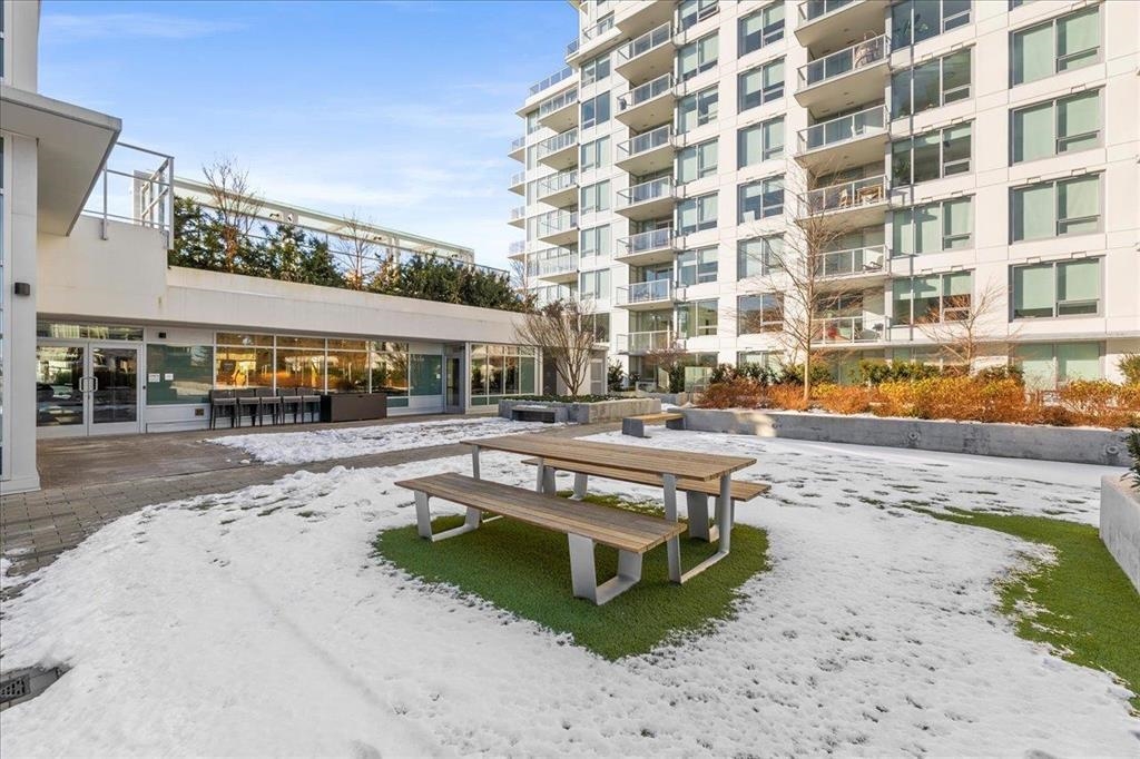 802 1441 JOHNSTON ROAD Unit: 802