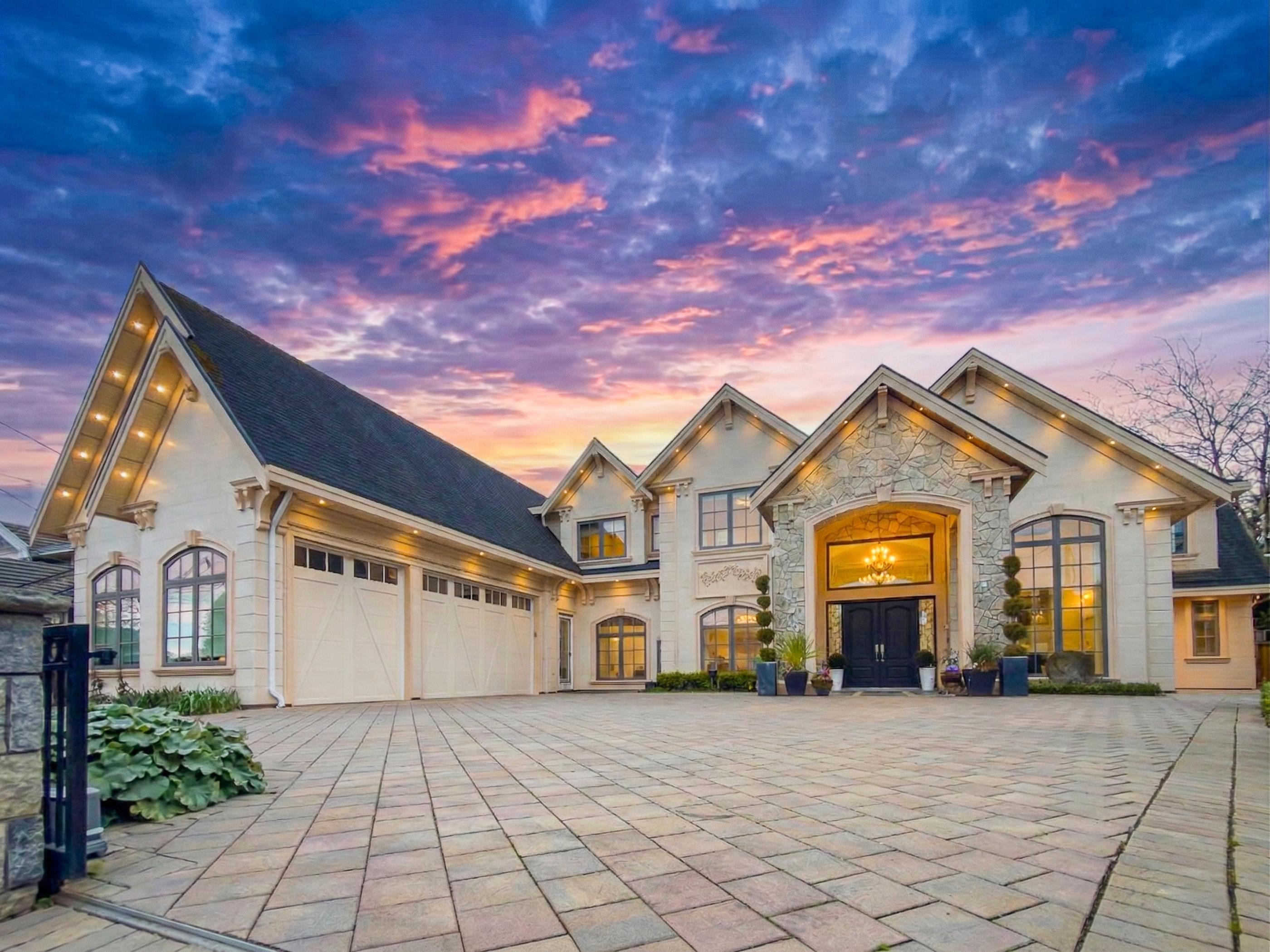 5711 RIVERDALE DRIVE