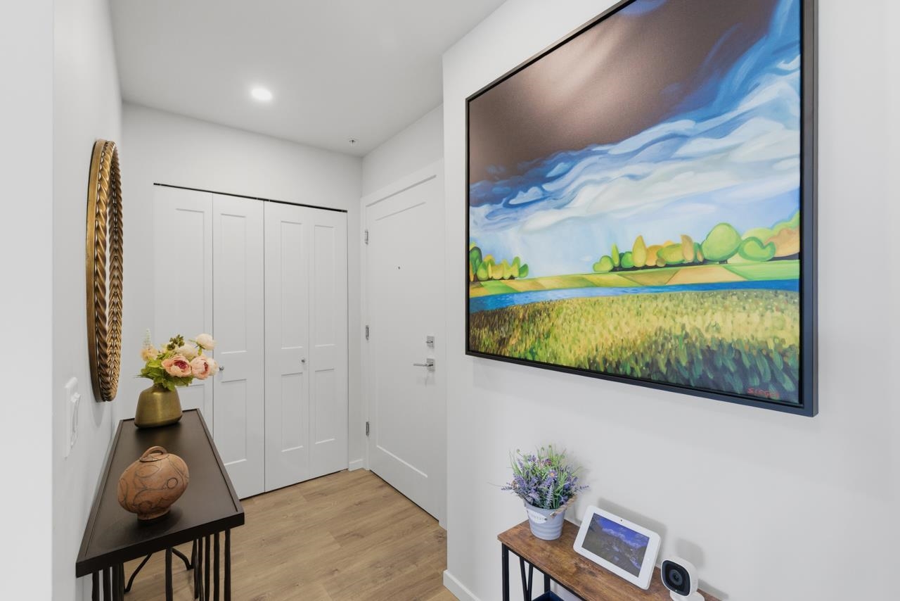 408 3317 148 STREET Unit: 408