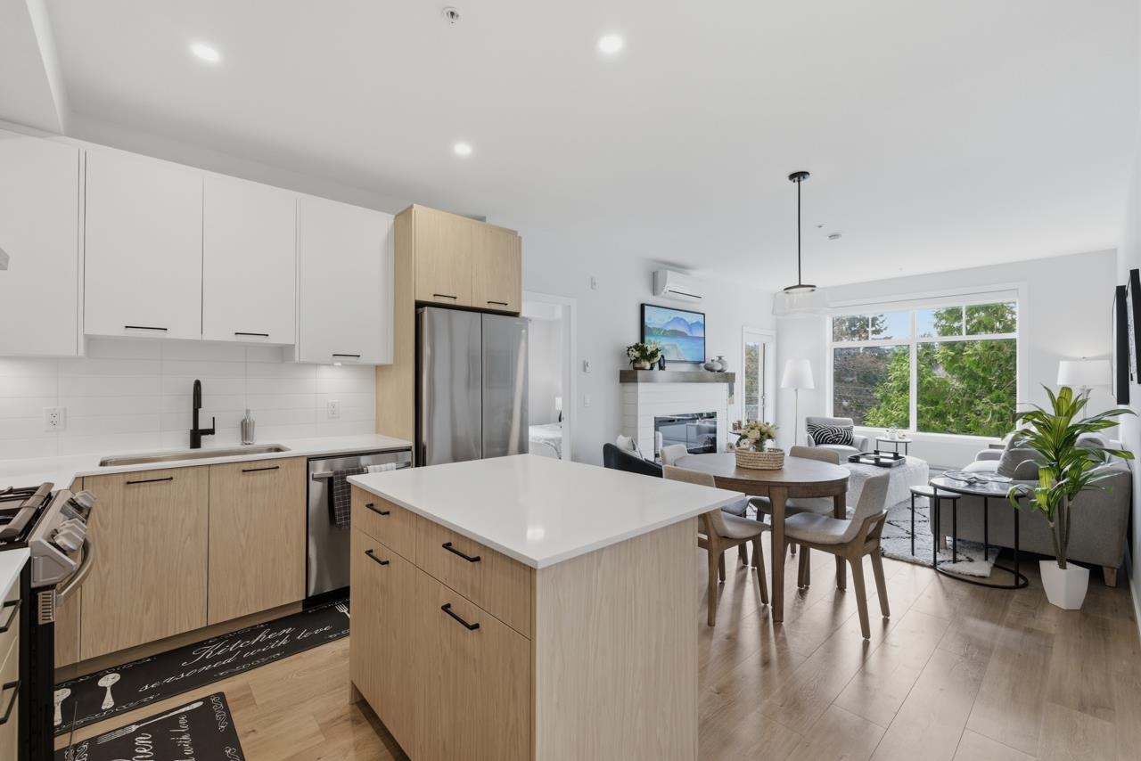 408 3317 148 STREET Unit: 408