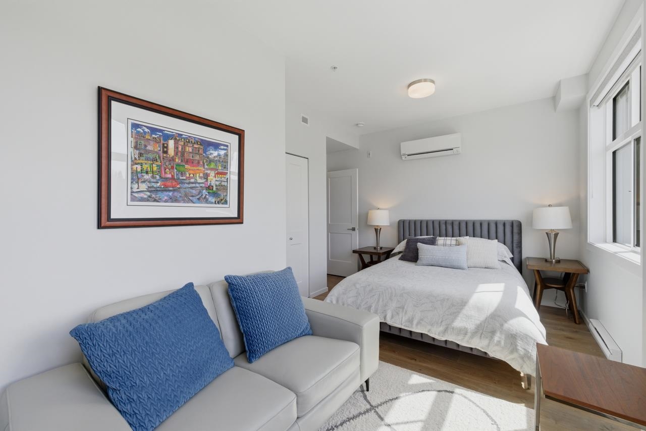 408 3317 148 STREET Unit: 408