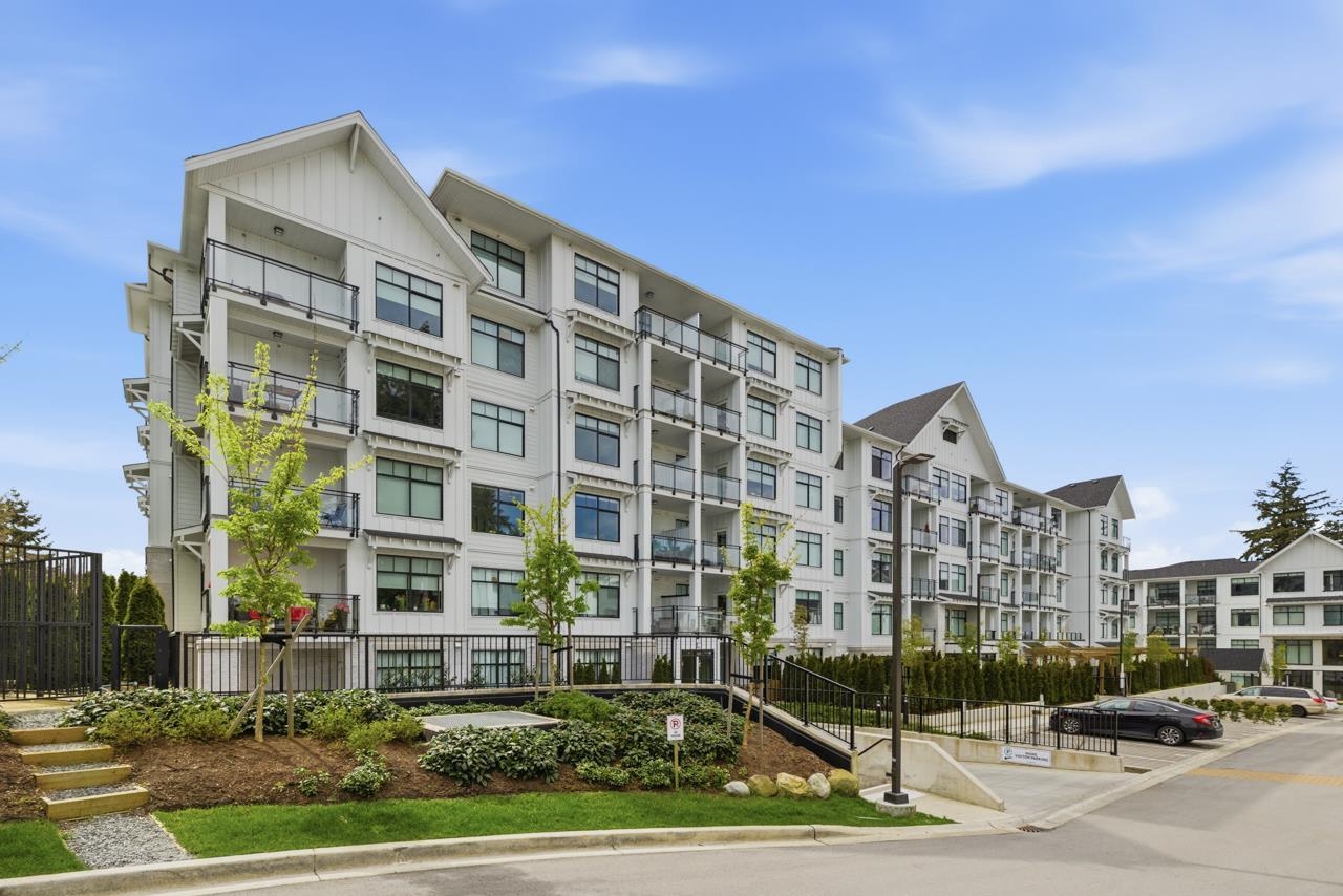 408 3317 148 STREET Unit: 408