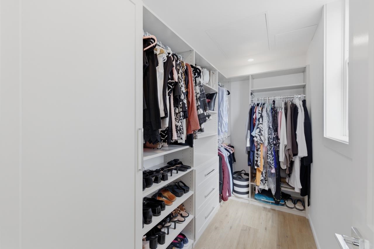 408 3317 148 STREET Unit: 408