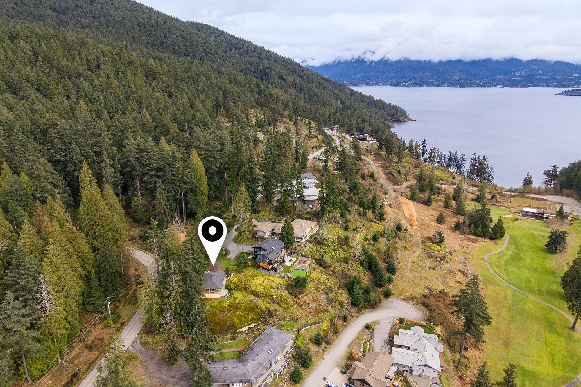 879 SEYMOUR BAY DRIVE