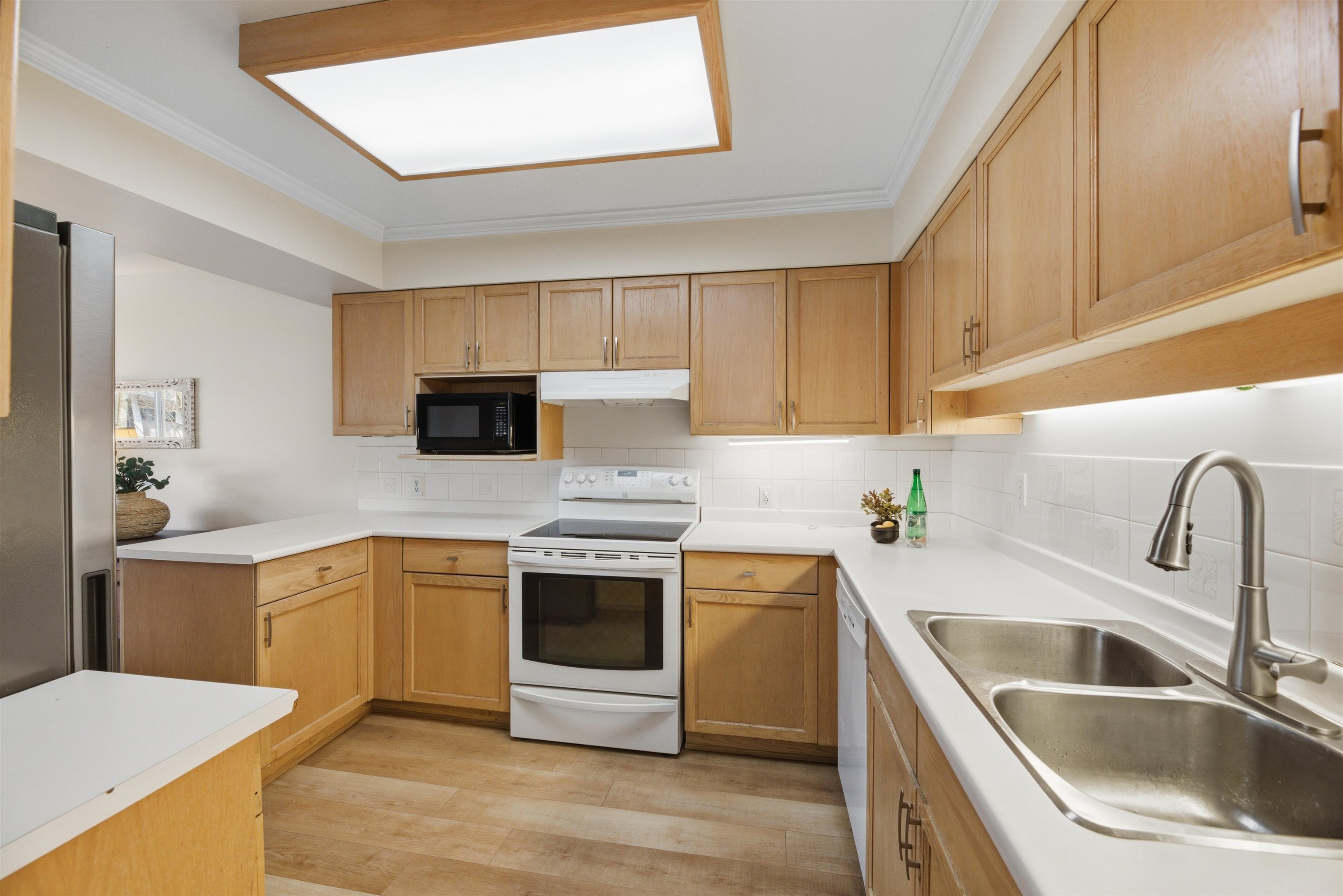 103 10538 153 STREET Unit: 103