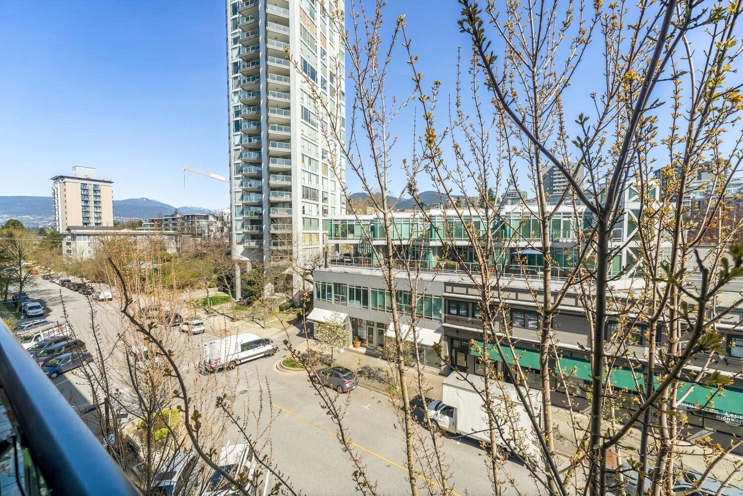 408 105 W 2ND STREET Unit: 408