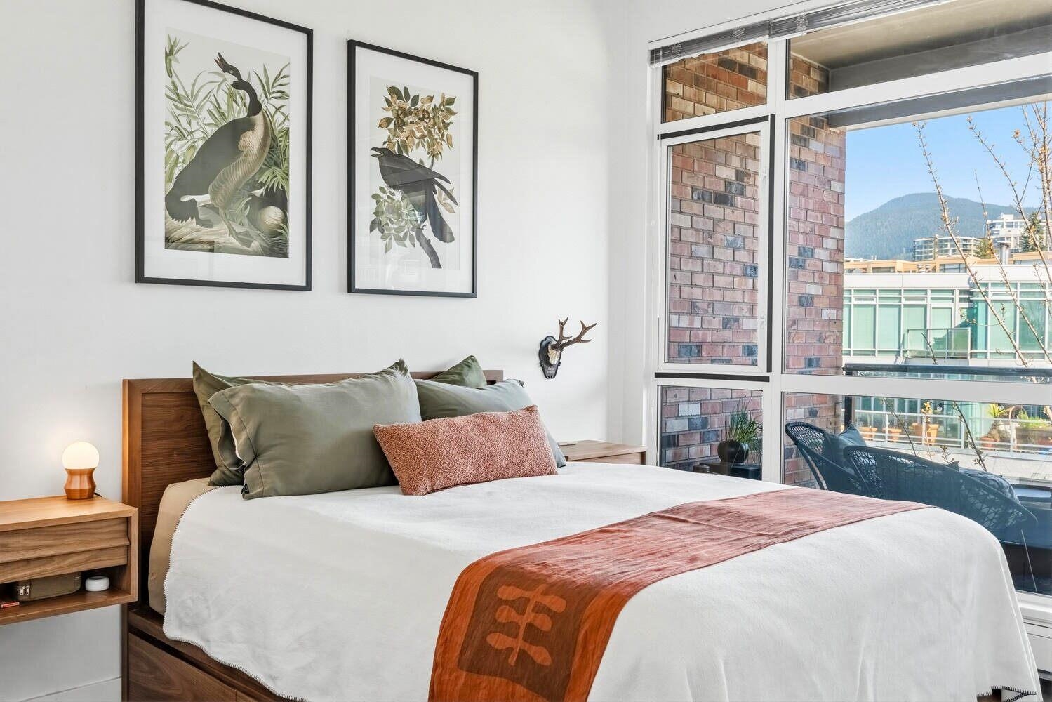 408 105 W 2ND STREET Unit: 408