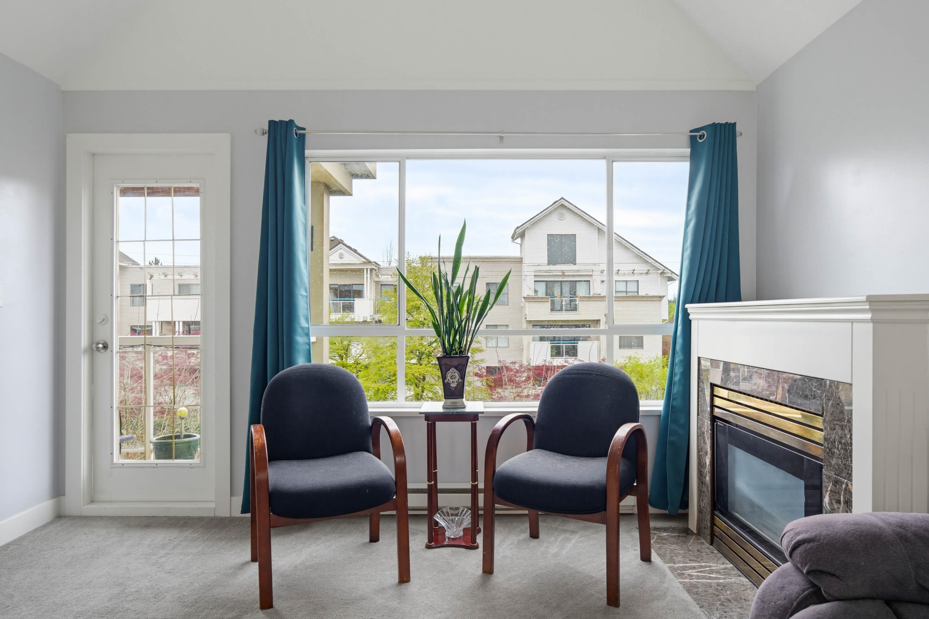306 20257 54 AVENUE Unit: 306